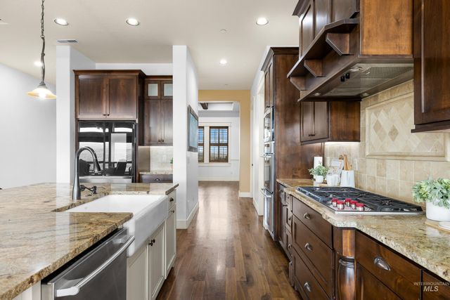 7521 N Grand Ridge Lane, Eagle, ID 83616