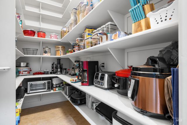 7521 N Grand Ridge Lane, Eagle, ID 83616