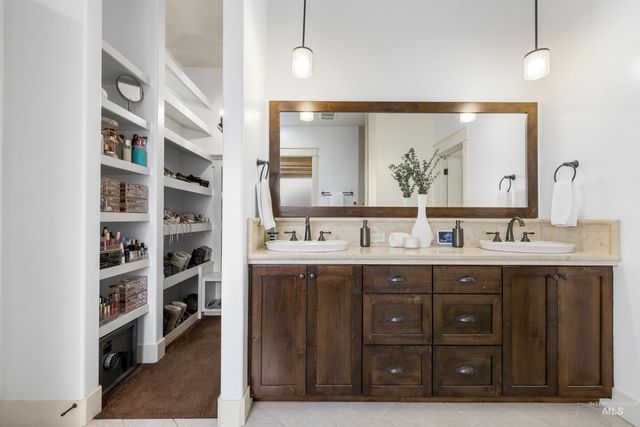 7521 N Grand Ridge Lane, Eagle, ID 83616