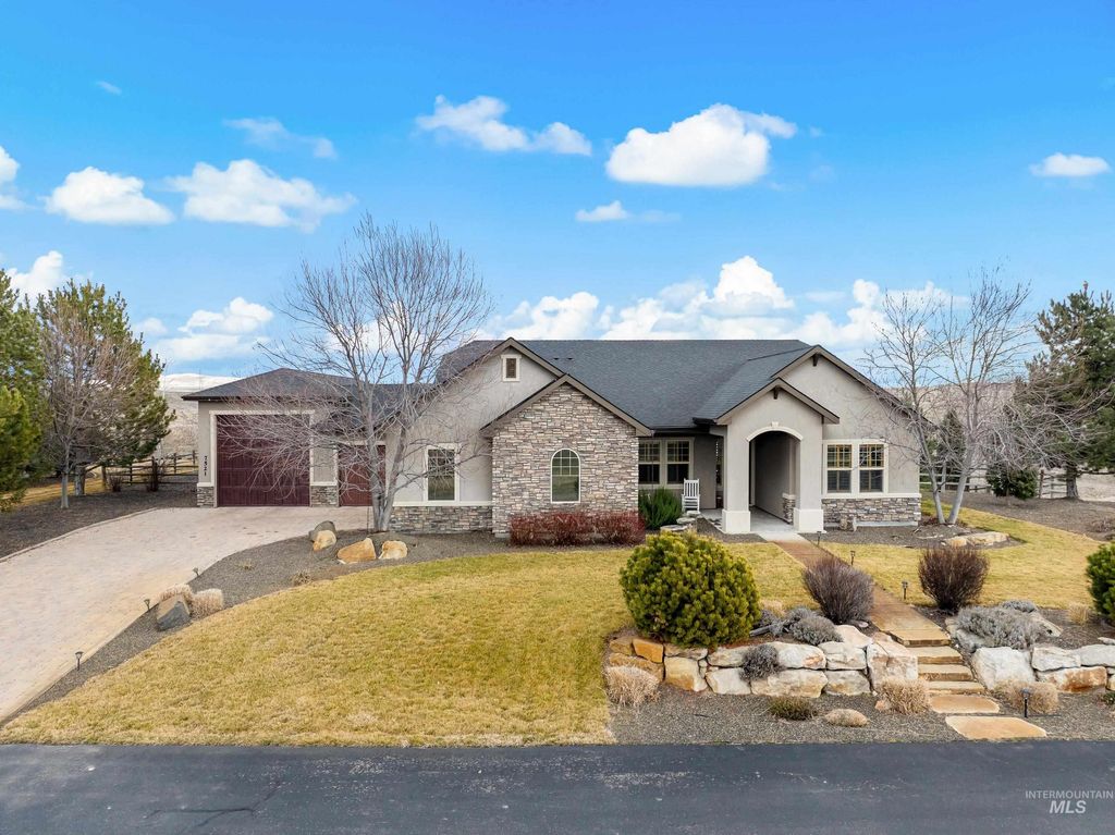 7521 N Grand Ridge Lane, Eagle, ID 83616