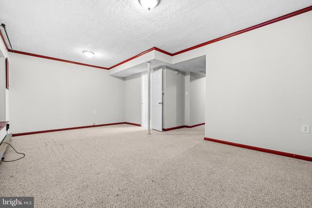 6279 KERRYDALE DR, Springfield, VA 22152