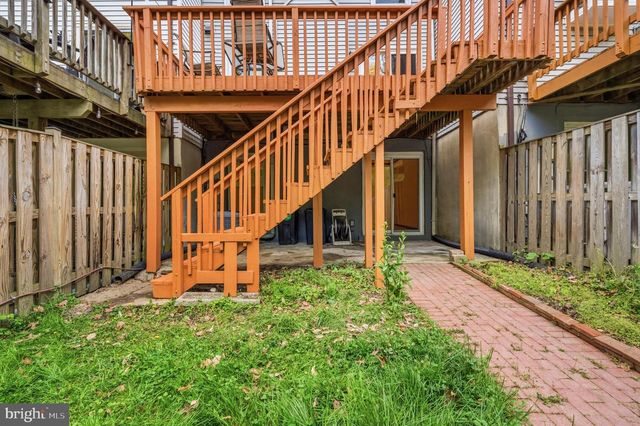 6279 KERRYDALE DR, Springfield, VA 22152