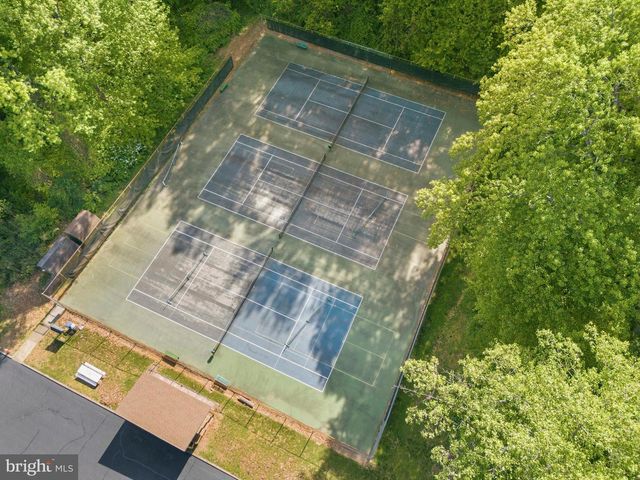 6279 KERRYDALE DR, Springfield, VA 22152