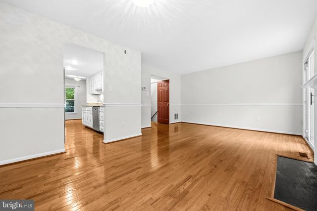 6279 KERRYDALE DR, Springfield, VA 22152