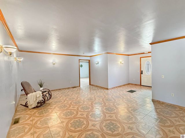 144 Hesley Dr., New Concord, KY 42076