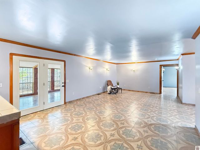 144 Hesley Dr., New Concord, KY 42076