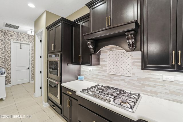 258 CONQUISTADOR Road, St. Johns, FL 32259