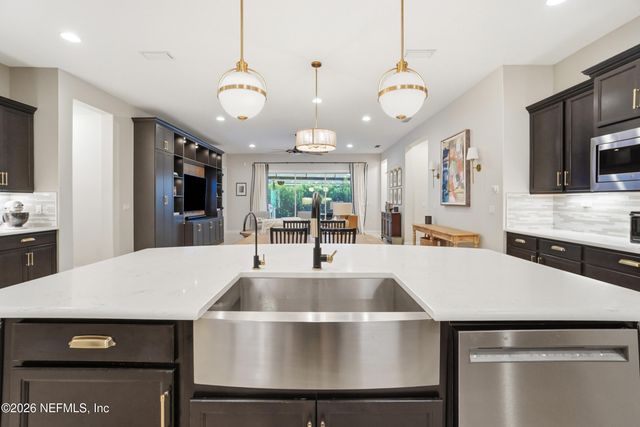 258 CONQUISTADOR Road, St. Johns, FL 32259