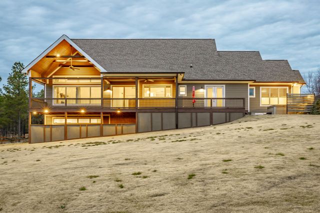 1520 Raulston Falls Road, Jasper, TN 37347