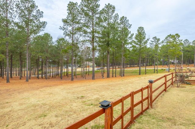 1520 Raulston Falls Road, Jasper, TN 37347