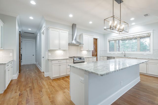 1520 Raulston Falls Road, Jasper, TN 37347