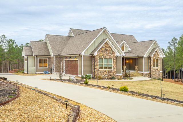 1520 Raulston Falls Road, Jasper, TN 37347