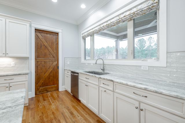 1520 Raulston Falls Road, Jasper, TN 37347