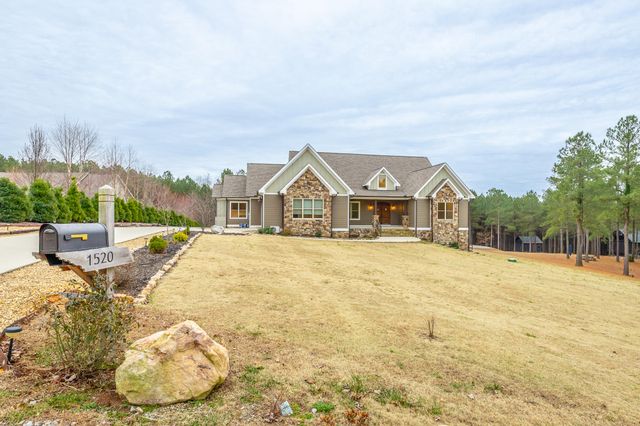 1520 Raulston Falls Road, Jasper, TN 37347