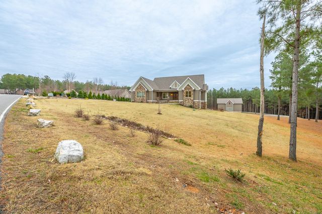 1520 Raulston Falls Road, Jasper, TN 37347