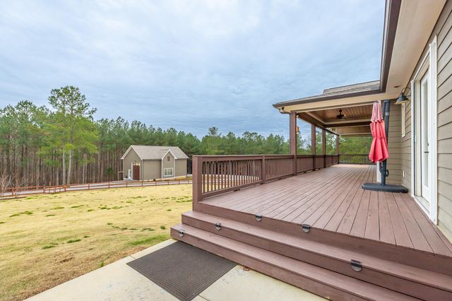 1520 Raulston Falls Road, Jasper, TN 37347