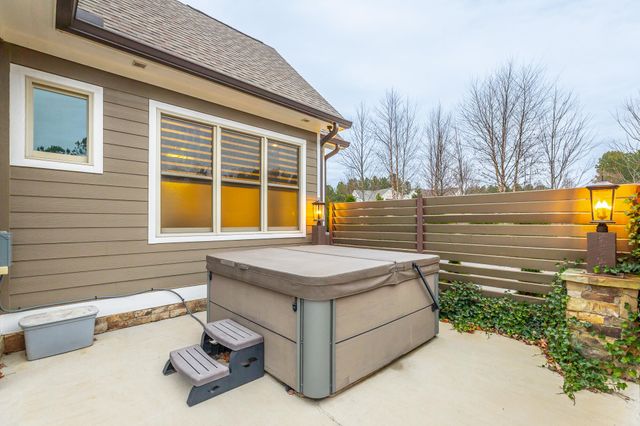 1520 Raulston Falls Road, Jasper, TN 37347