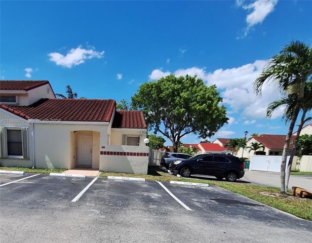 3214 San Remo Cir, Homestead, FL 33035