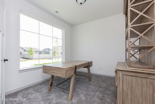 2675 W Victor Loop, Coeur D'alene, ID 83815