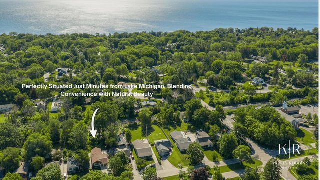 7424 N Santa Monica BOULEVARD, Fox Point, WI 53217