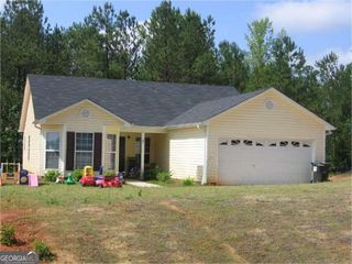 83 Sydney Woods Drive, Forsyth, GA 31029
