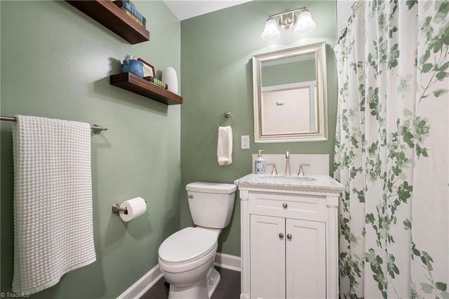 207 Leland Drive, Winston-salem, NC 27106