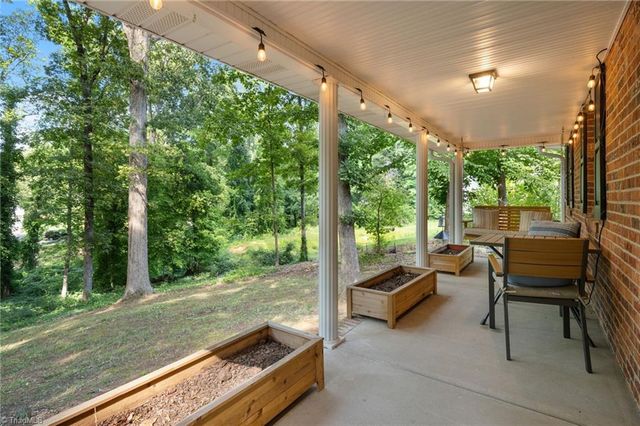 207 Leland Drive, Winston-salem, NC 27106