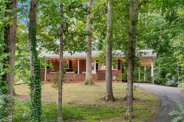207 Leland Drive, Winston-salem, NC 27106