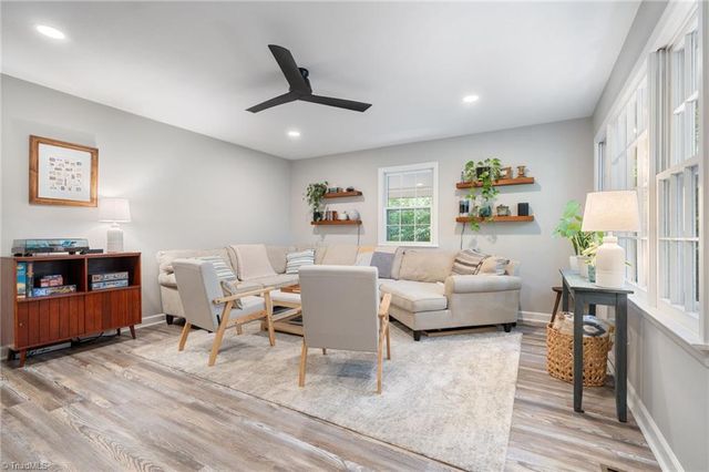 207 Leland Drive, Winston-salem, NC 27106