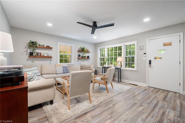 207 Leland Drive, Winston-salem, NC 27106