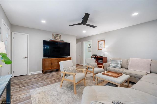207 Leland Drive, Winston-salem, NC 27106