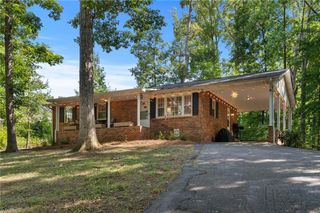 207 Leland Drive, Winston-salem, NC 27106