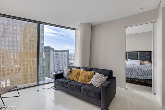 3722 LAS VEGAS Boulevard 2201, Las Vegas, NV 89158