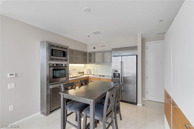 3722 LAS VEGAS Boulevard 2201, Las Vegas, NV 89158