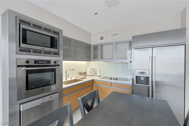 3722 LAS VEGAS Boulevard 2201, Las Vegas, NV 89158