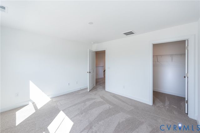 8677 Hope Farm Ln, Mechanicsville, VA 23111