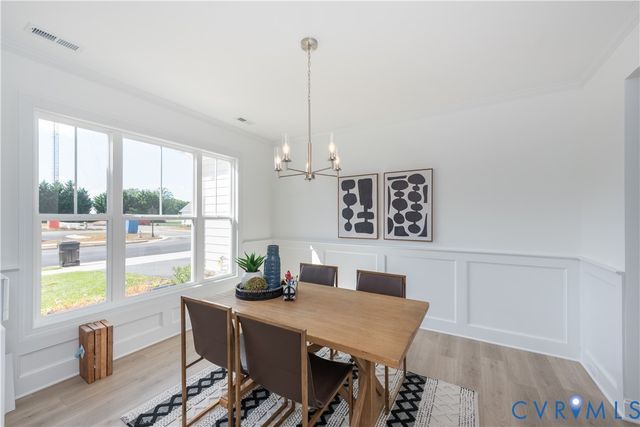 8677 Hope Farm Ln, Mechanicsville, VA 23111