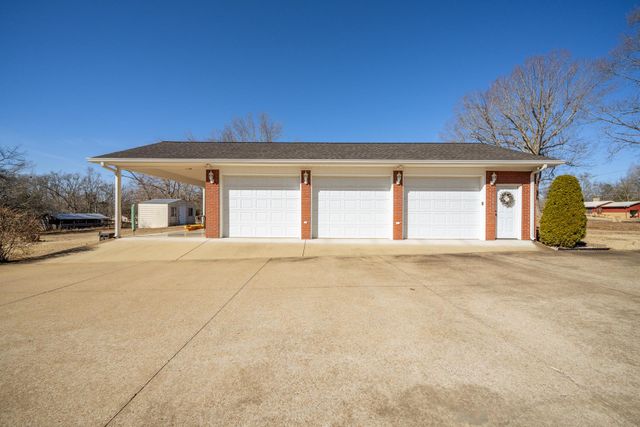359 COBBLESTONE DR, Savannah, TN 38372