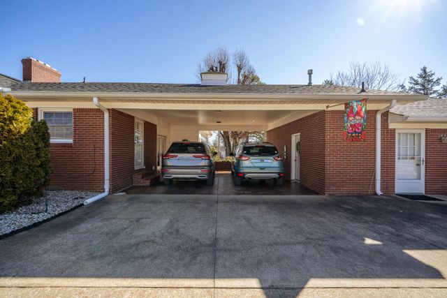 359 COBBLESTONE DR, Savannah, TN 38372