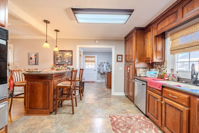 359 COBBLESTONE DR, Savannah, TN 38372