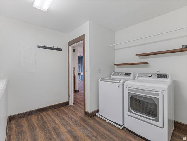 1042 E DOUGLAS, Ogden, UT 84404