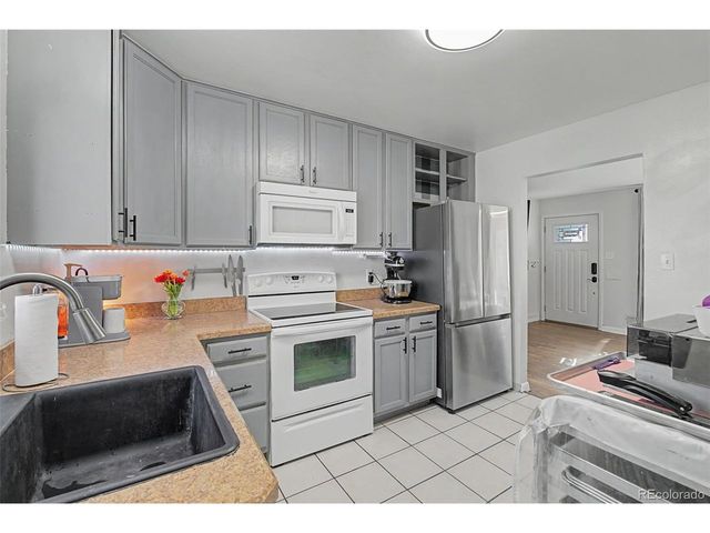 10903 Larson Dr, Northglenn, CO 80233