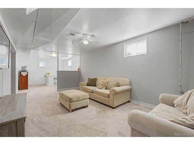 10903 Larson Dr, Northglenn, CO 80233