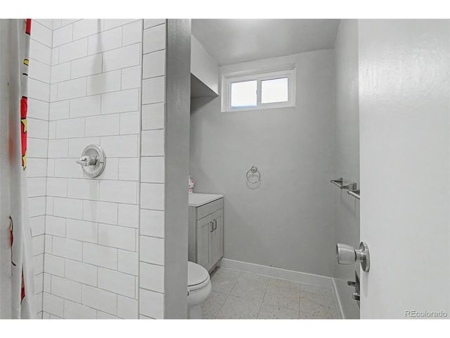 10903 Larson Dr, Northglenn, CO 80233