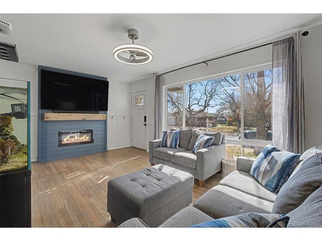 10903 Larson Dr, Northglenn, CO 80233