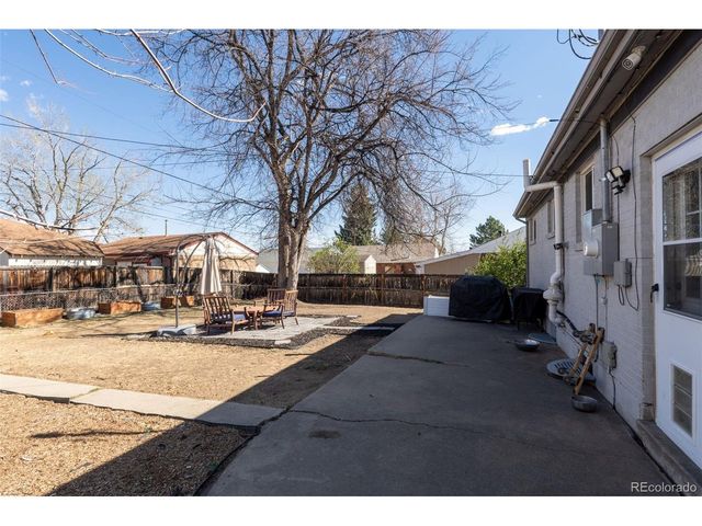 10903 Larson Dr, Northglenn, CO 80233
