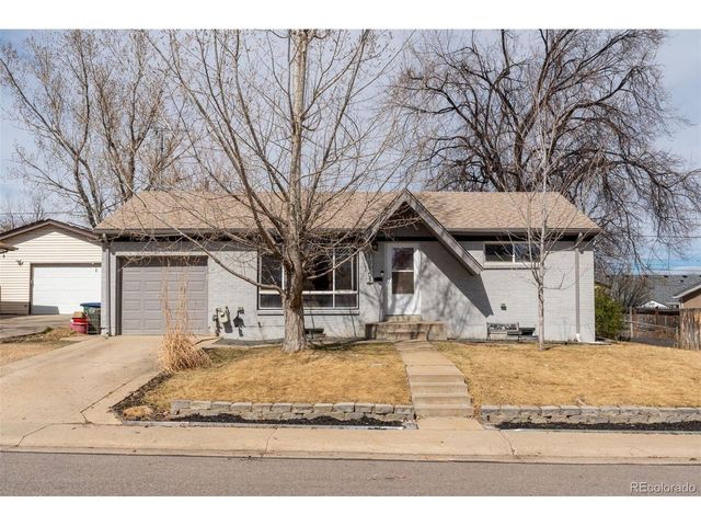 10903 Larson Dr, Northglenn, CO 80233