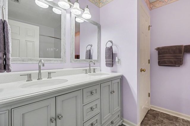 712 Williamsburg Dr, Smyrna, TN 37167