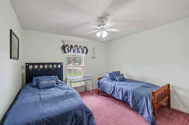712 Williamsburg Dr, Smyrna, TN 37167