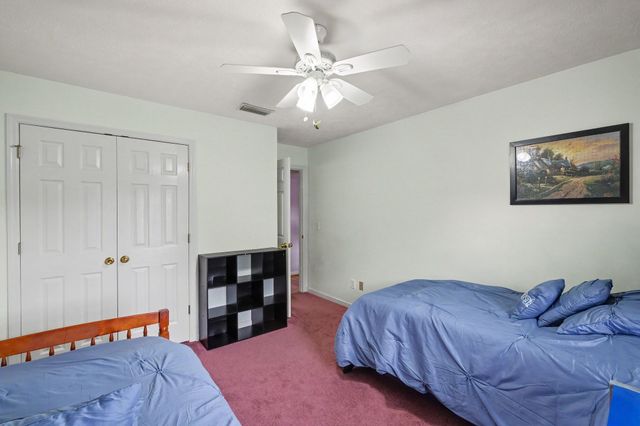 712 Williamsburg Dr, Smyrna, TN 37167